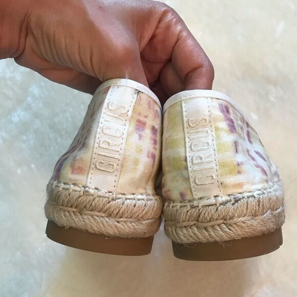 Sam Edelman Lani Slip on Style - Picture 5 of 6